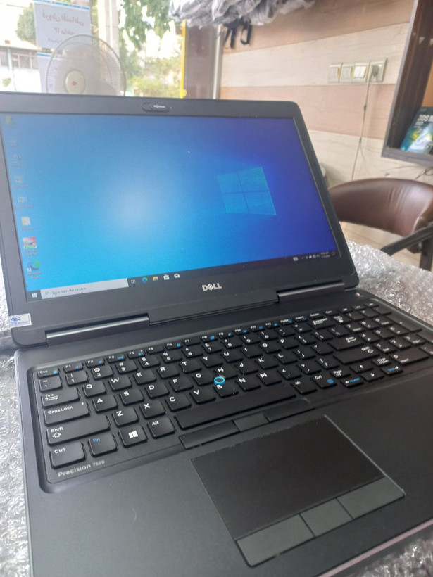 لپ تاپ استوک dell 7520