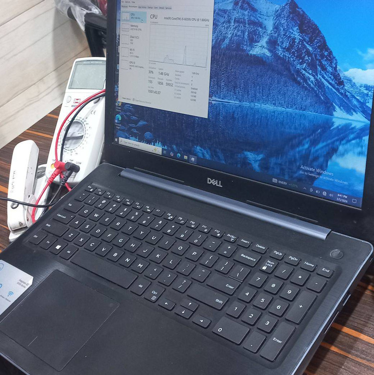 لپ تاپ استوک DELL INSPIRON 5570
